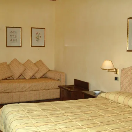 La Hotel 3*