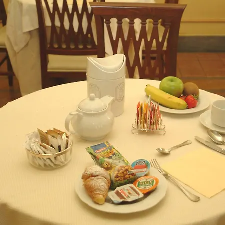 La Hotel